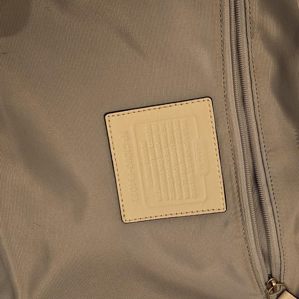 Coach Purse - Picture 7 of 9